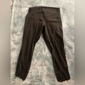 Scalloped Lululemon leggings